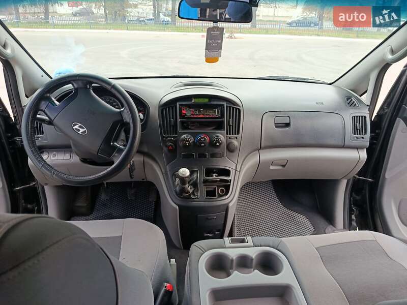 Hyundai H-1 2008