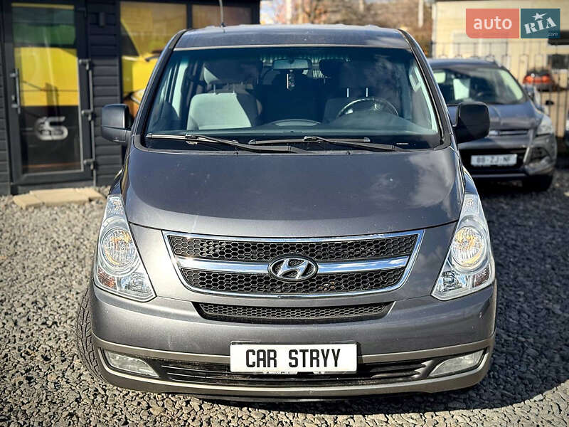 Мінівен Hyundai H-1 2011 в Стрию