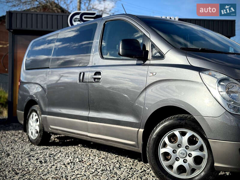 Мінівен Hyundai H-1 2011 в Стрию