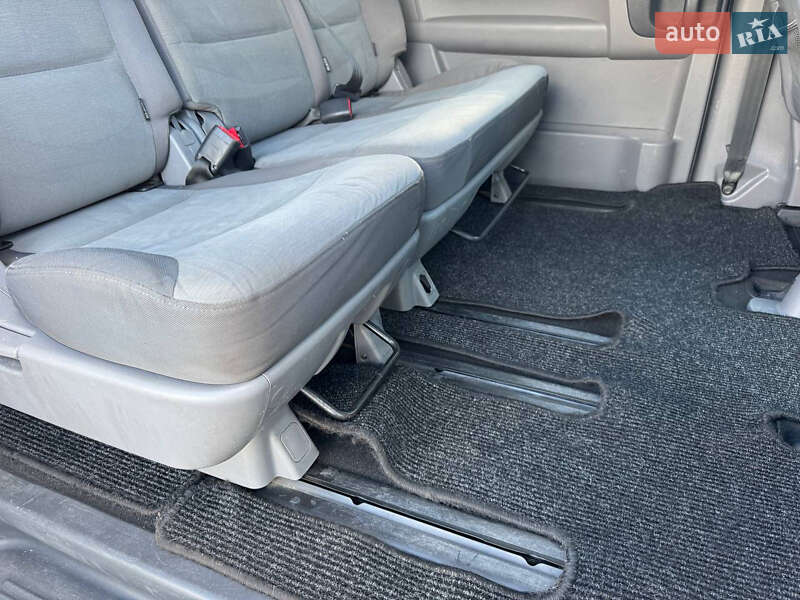 Мінівен Hyundai H-1 2011 в Стрию