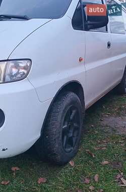 Грузовой фургон Hyundai H-1 2001 в Львове