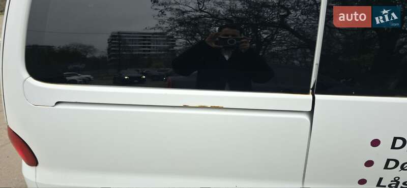 Грузовой фургон Hyundai H-1 2004 в Одессе