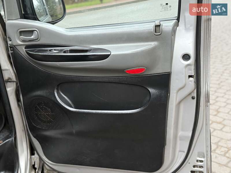 Минивэн Hyundai H-1 2005 в Львове