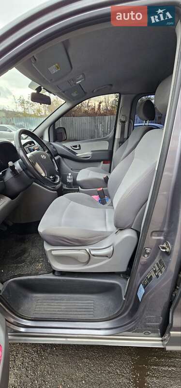 Минивэн Hyundai H-1 2009 в Харькове