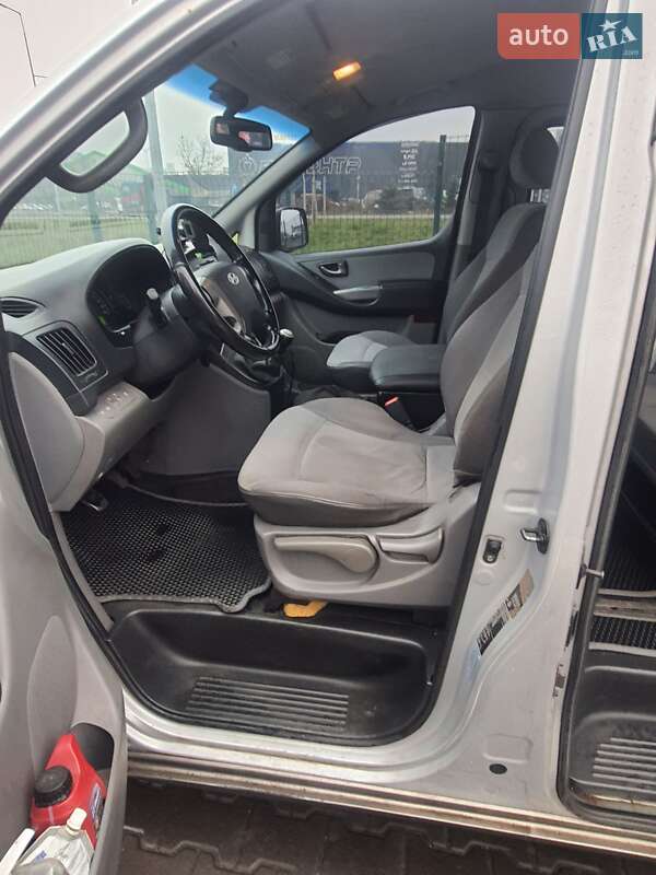 Минивэн Hyundai H-1 2008 в Киеве фото 4 Минивэн Hyundai H-1 2008 в Киеве