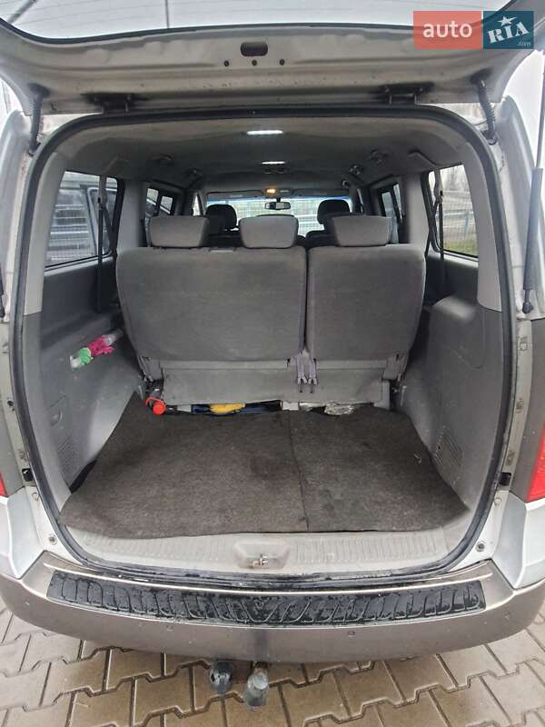 Минивэн Hyundai H-1 2008 в Киеве фото 10 Минивэн Hyundai H-1 2008 в Киеве