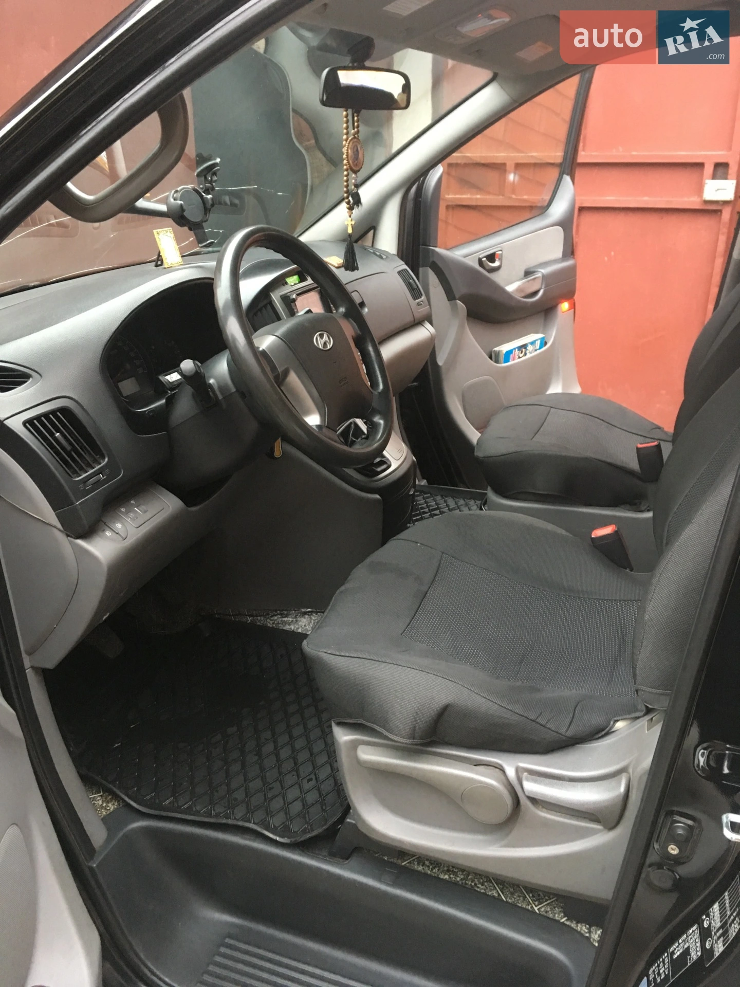 2011 Hyundai Starex (H-1) - мініатюра 4