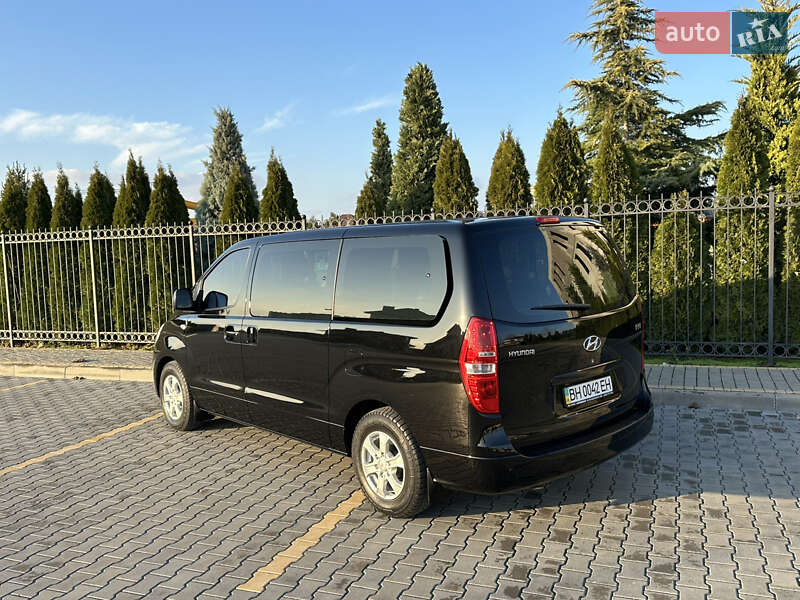 Минивэн Hyundai H-1 2012 в Одессе