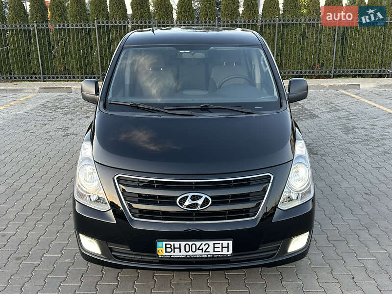 Минивэн Hyundai H-1 2012 в Одессе