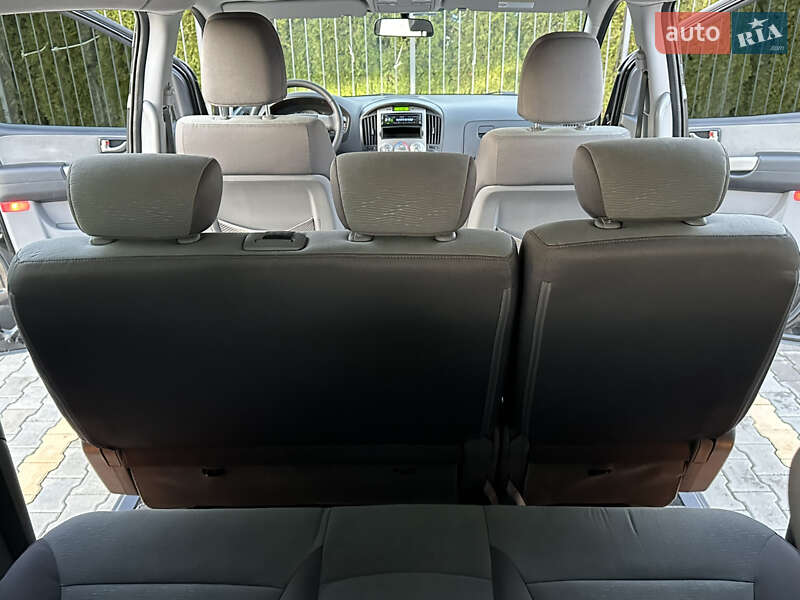 Минивэн Hyundai H-1 2012 в Одессе