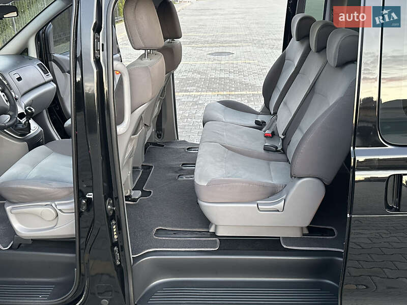 Минивэн Hyundai H-1 2012 в Одессе