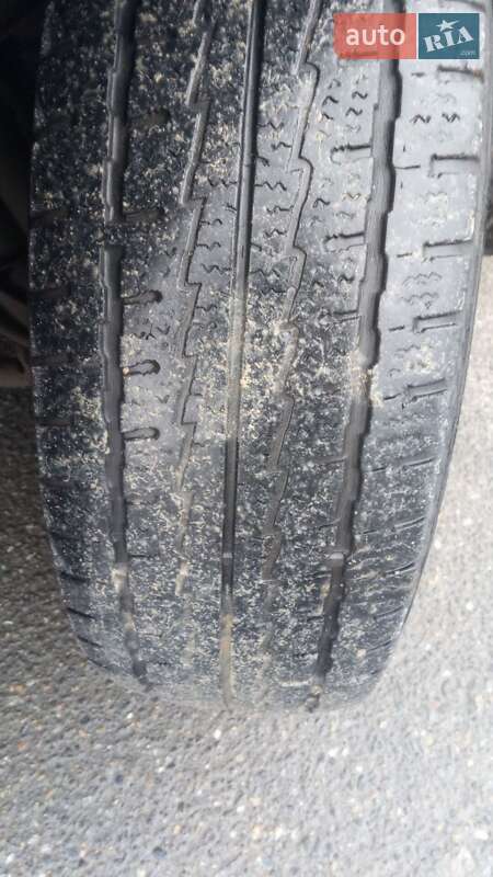 Минивэн Hyundai H-1 2004 в Киеве фото 15 Минивэн Hyundai H-1 2004 в Киеве