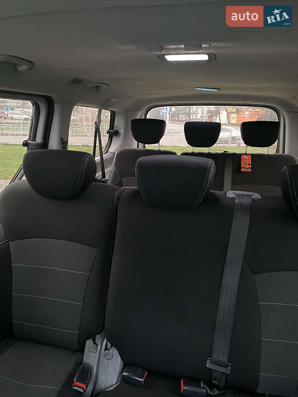 Минивэн Hyundai H-1 2008 в Киеве
