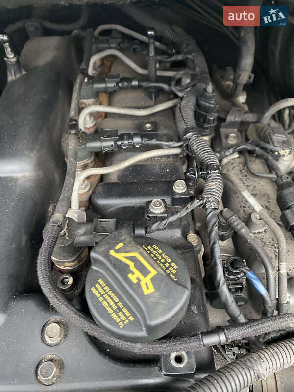 Минивэн Hyundai H-1 2008 в Киеве