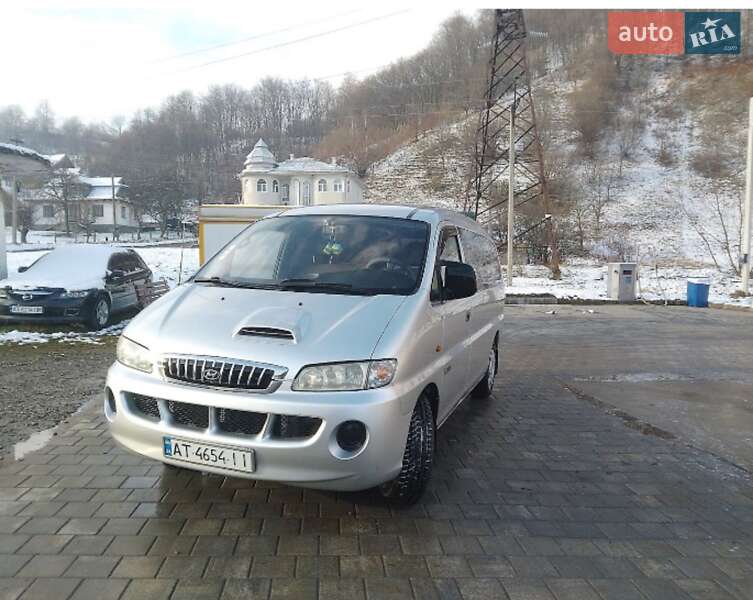 Мінівен Hyundai H-1 2007 в Косові