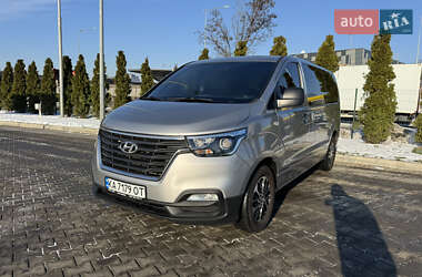 Минивэн Hyundai H-1 2020 в Киеве