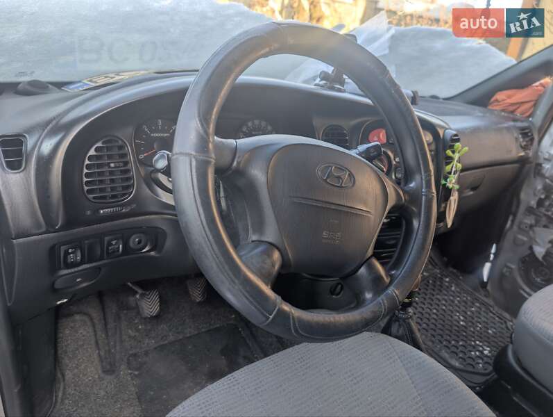 Минивэн Hyundai H-1 2006 в Щирце фото 11 Минивэн Hyundai H-1 2006 в Щирце