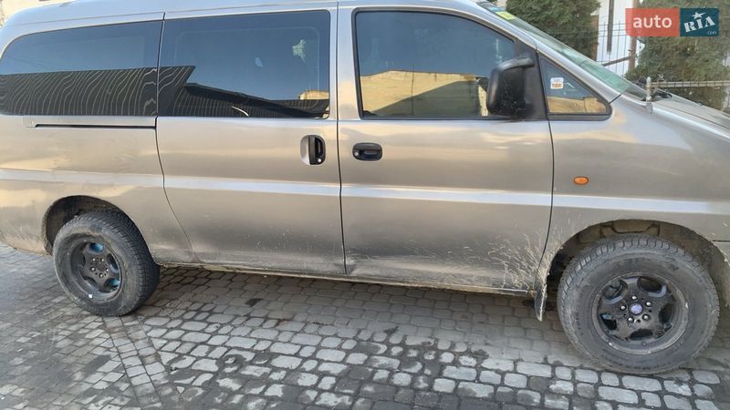 Минивэн Hyundai H-1 2005 в Львове