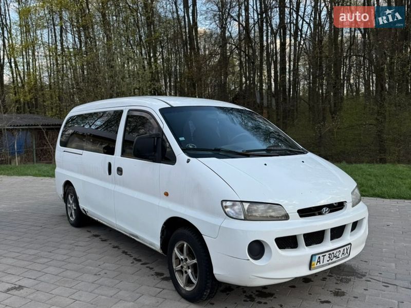 Hyundai H-1 1999