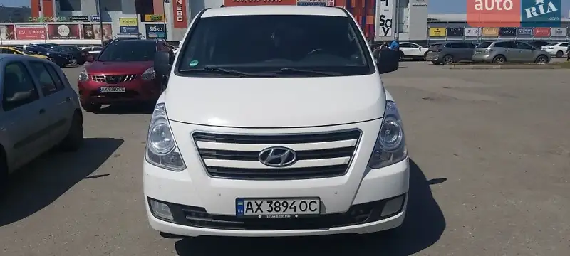 Hyundai H-1