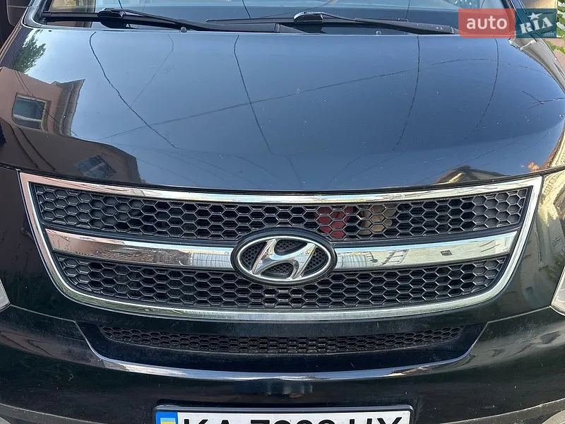 Hyundai H-1