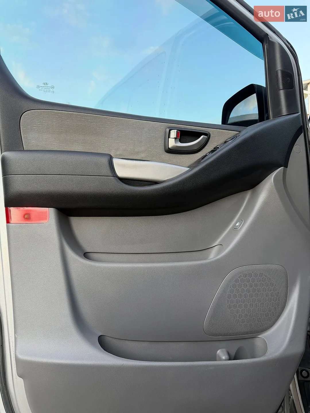 2012 Hyundai Starex (H-1) - мініатюра 19
