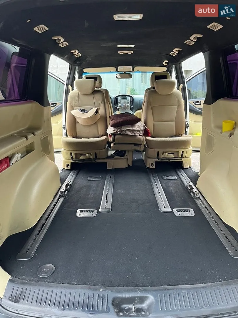 2012 Hyundai Starex (H-1) - мініатюра 12