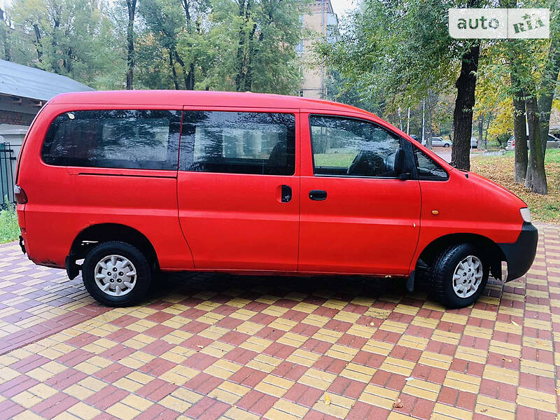 Минивэн Hyundai H 200 1999 в Киеве