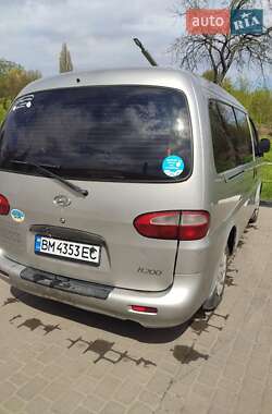 Минивэн Hyundai H 200 1998 в Сумах