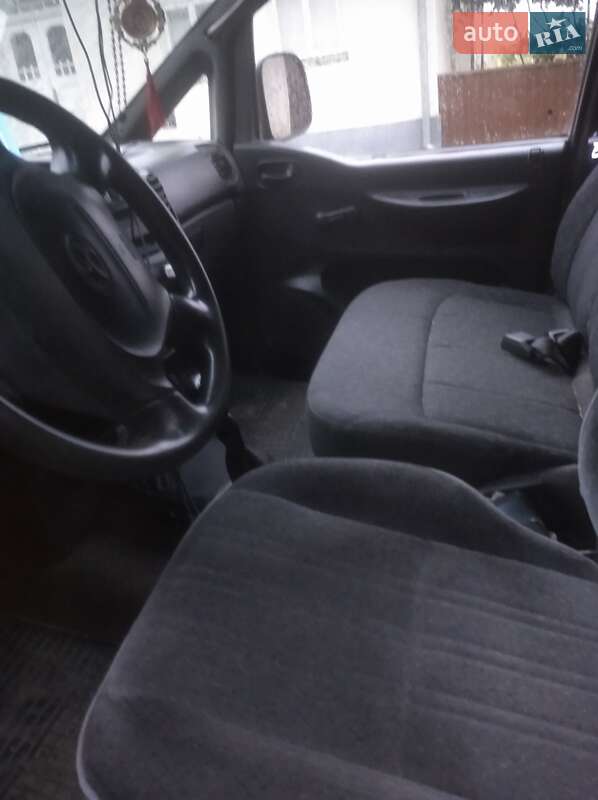 Минивэн Hyundai H 200 1999 в Черновцах