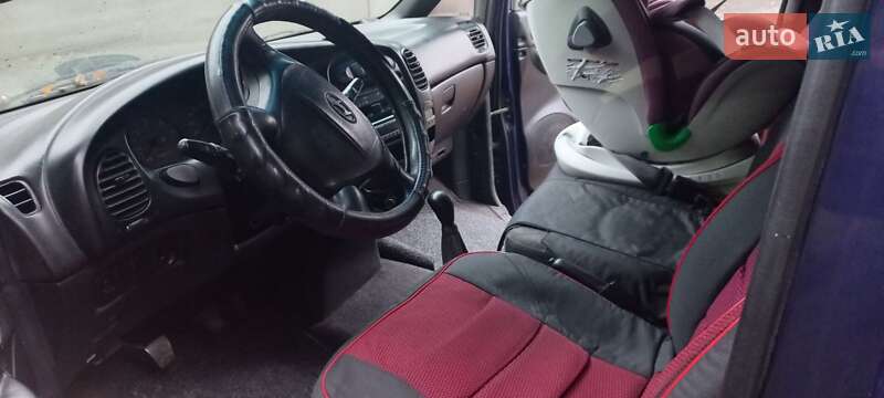 Минивэн Hyundai H 200 2004 в Херсоне