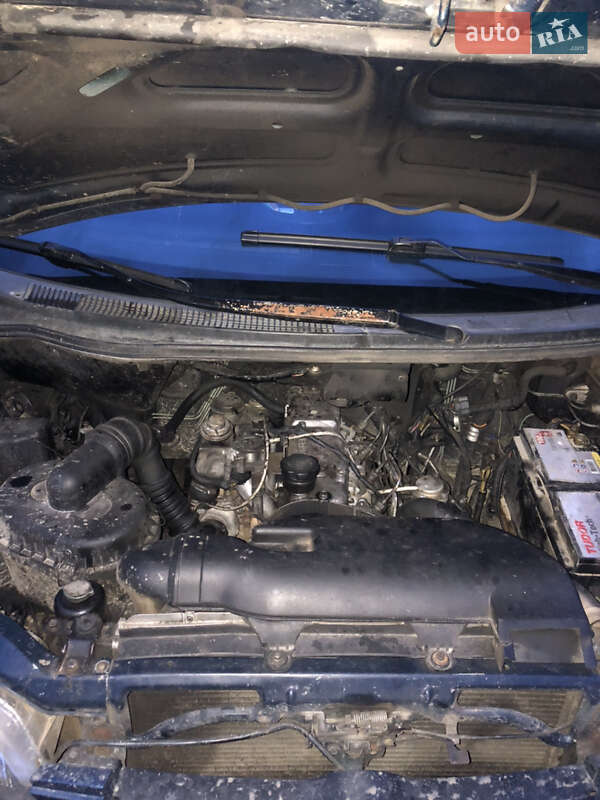 Минивэн Hyundai H 200 1998 в Жовкве