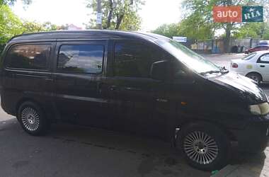 Минивэн Hyundai H 200 2004 в 