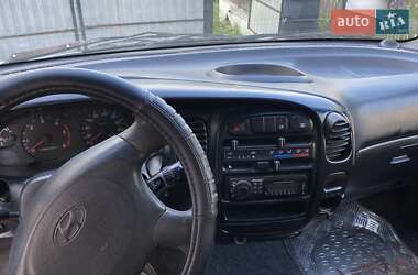 Минивэн Hyundai H 200 1999 в Волочиске