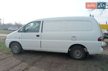 Грузовой фургон Hyundai H 200 1998 в 