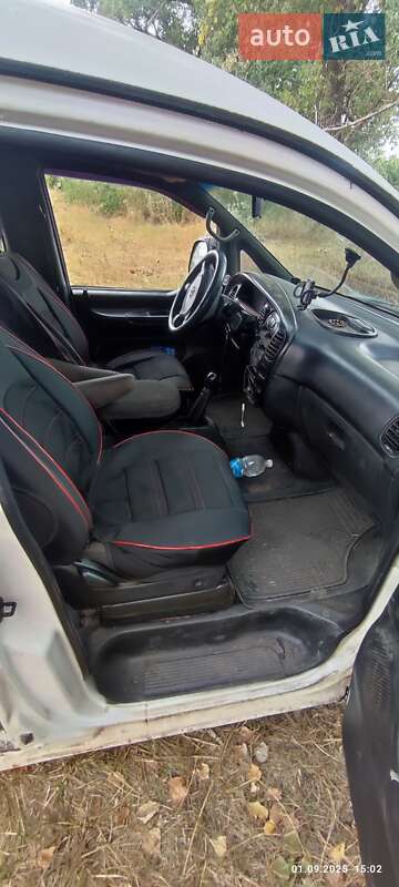 Минивэн Hyundai H 200 2003 в Васильковке фото 11 Минивэн Hyundai H 200 2003 в Васильковке