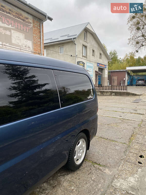 Мінівен Hyundai H 200 1998 в Новому Розділі