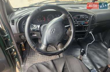 Минивэн Hyundai H 200 1998 в 