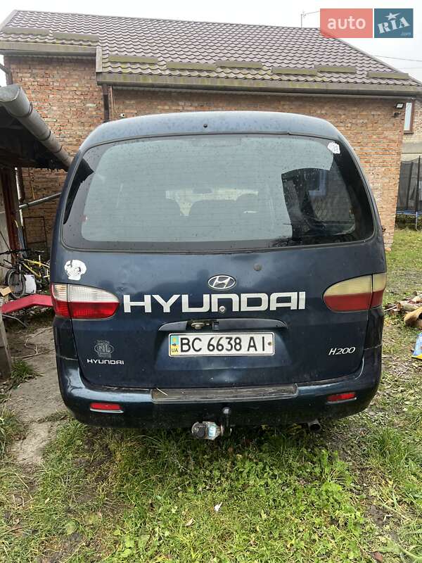 Минивэн Hyundai H 200 1998 в Буске