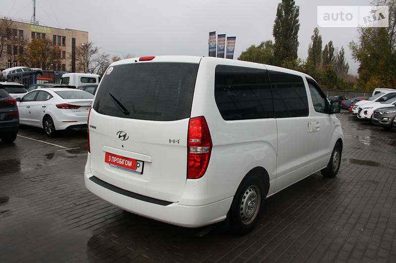 Hyundai H1 Ð¿Ð°ÑÑ.  2015