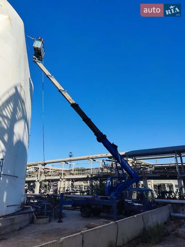 Автовишка Hyundai HD 120 2011 в Одесі