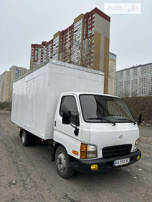 Грузовой фургон Hyundai HD 65 2004 в 