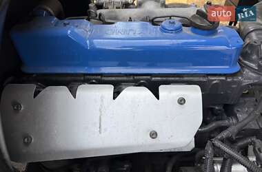 Бензовоз Hyundai HD 65 2004 в 