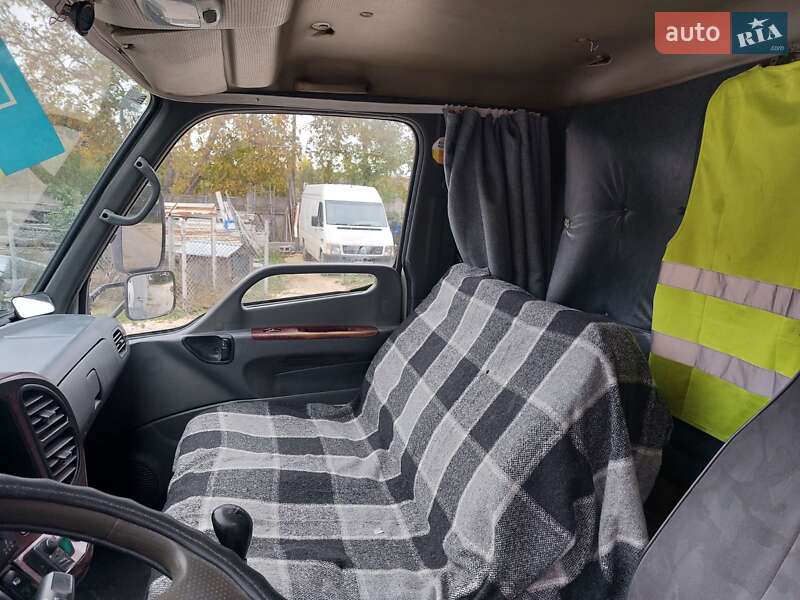 Вантажний фургон Hyundai HD 72 2007 в Тернополі