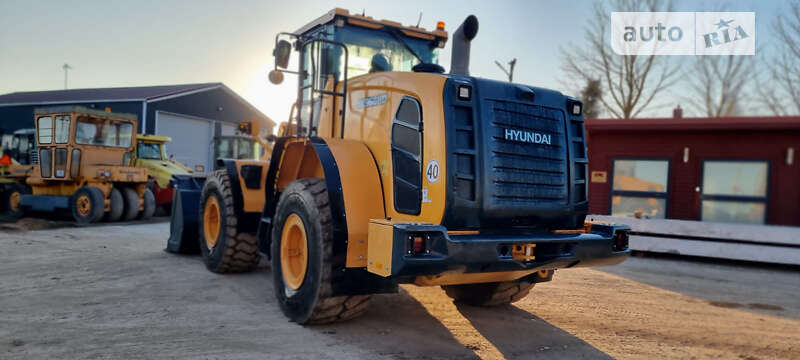 Фронтальный погрузчик Hyundai HL 2020 в Одессе