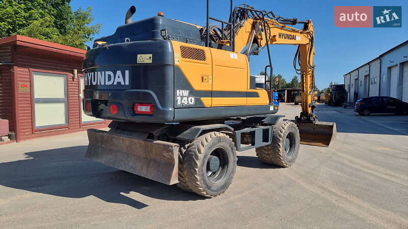 Колісний екскаватор Hyundai HX 2020 в Одесі
