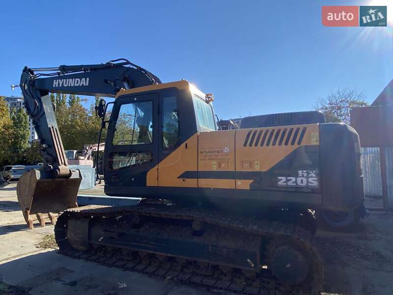 Екскаватор навантажувач Hyundai HX 2019 в Одесі фото 4 Екскаватор навантажувач Hyundai HX 2019 в Одесі