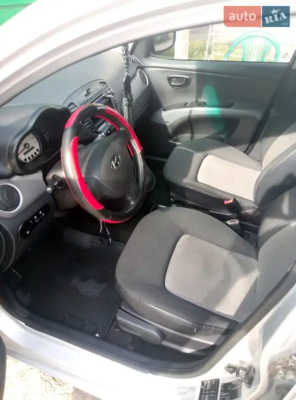 Hyundai i10 2008 VIN MALAM51BP8M086539 фото оголошення 11 з 100