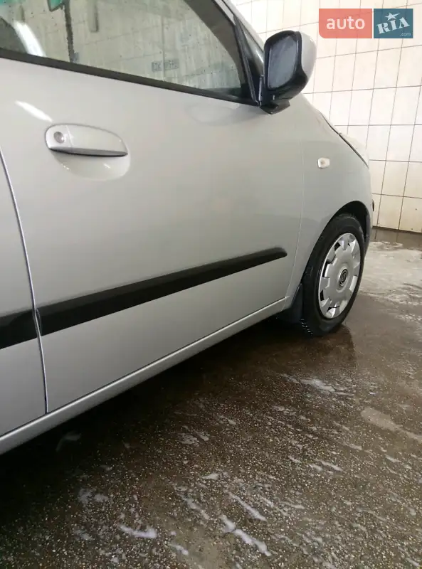 Hyundai i10 2008 VIN MALAM51BP8M086539 фото оголошення 30 з 100