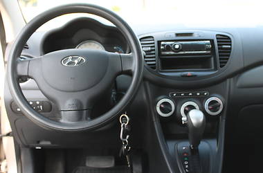 Хетчбек Hyundai i10 2009 в Миколаєві